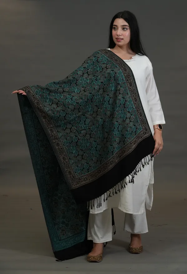 Shifneen_Acrylic_Woven_Women_Shawl_Black