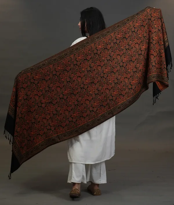 Shifneen_Acrylic_Woven_Women_Shawl_Multicolor