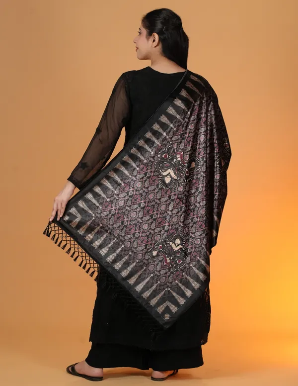 Shifneen_Velvet_Printed_Women_Shawl_Black