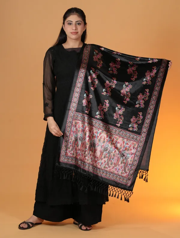 Shifneen_Velvet_Printed_Women_Shawl_Black