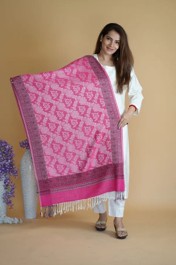 Shifneen_Acrylic_Printed_Women_Shawl_Pink