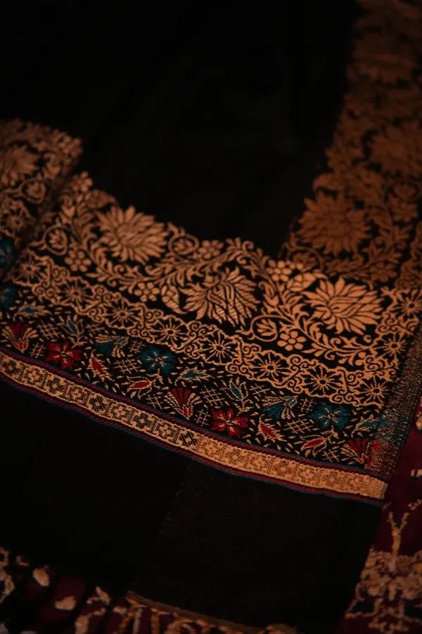 Shifneen_Acrylic_Self_Design_Women_Shawl_Black
