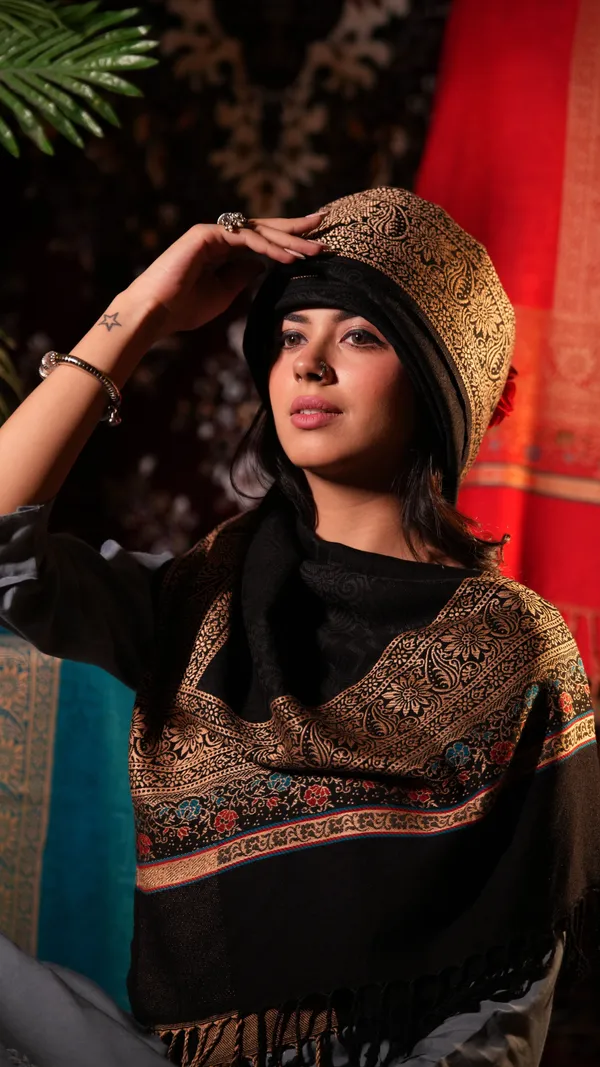 Shifneen_Acrylic_Self_Design_Women_Shawl_Black