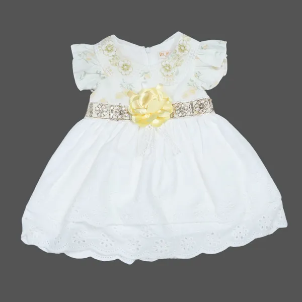 Cute_White_Dress