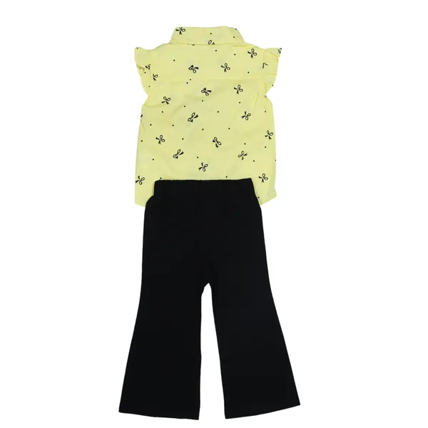 Sleeveless_Shirt_And_Bell-Bottom_Trousers_Set,_2-Piece_Outfit