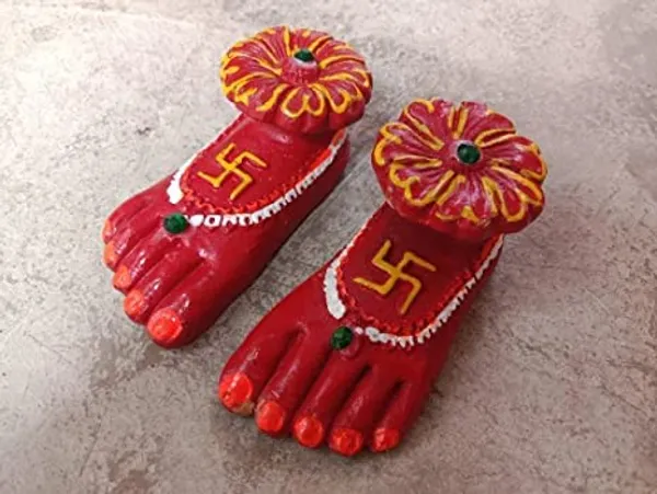 Laxmi_Charan_Paduka_Maa_Lakshmi_Mitti_Charan_Terracotta_Clay_Paduka_|_Laxmi_Ji_Charan_For_Prosperity_And_Wealth_|_Charan_For_Diwali_Puja_Red_(Set_Of_1)_Tcota-Lx-Red