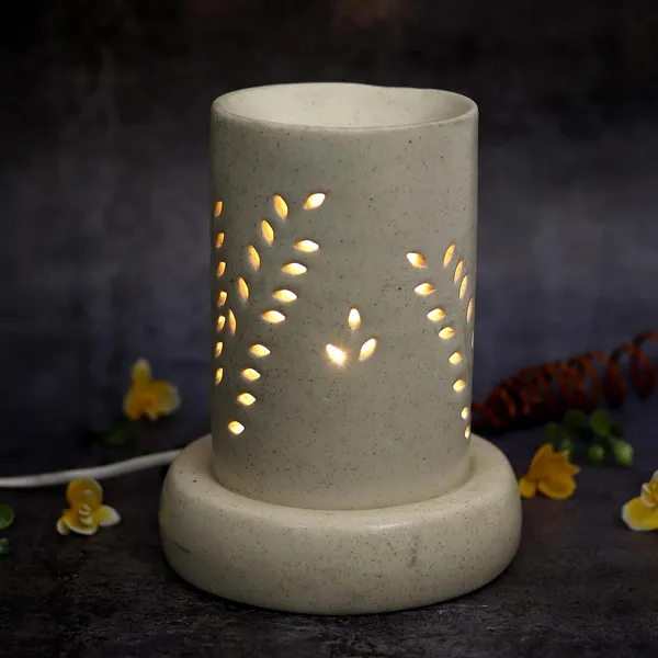 Handicrafts_Aroma_Ceramic_Diffuser_Burner_In_Glass_Shape_With_Sandalwood_Oil_(Arm-Glass)