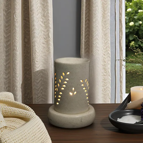 Handicrafts_Aroma_Ceramic_Diffuser_Burner_In_Glass_Shape_With_Sandalwood_Oil_(Arm-Glass)