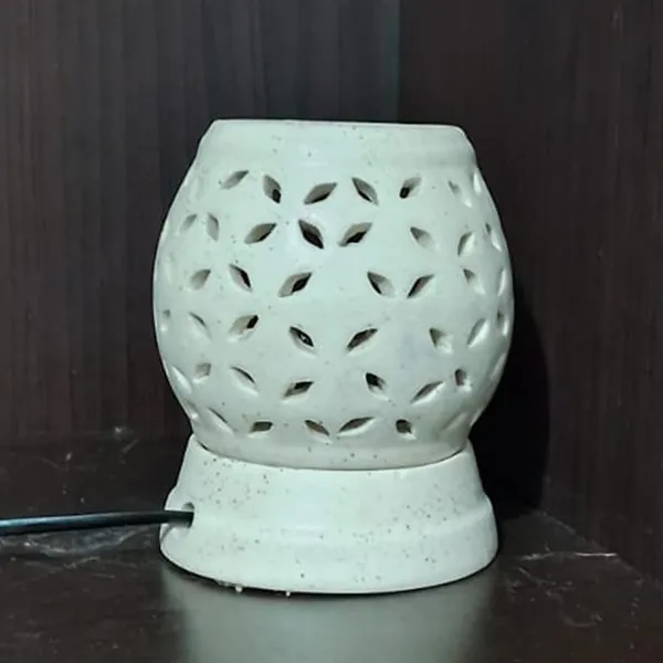 Ancient_Matki_Shape_Electric_Ceramic_Aroma_Oil_Diffuser_Natural_Air_Fragrance_For_Office,_Home/Spa/Living_Room(Arm-Gol)