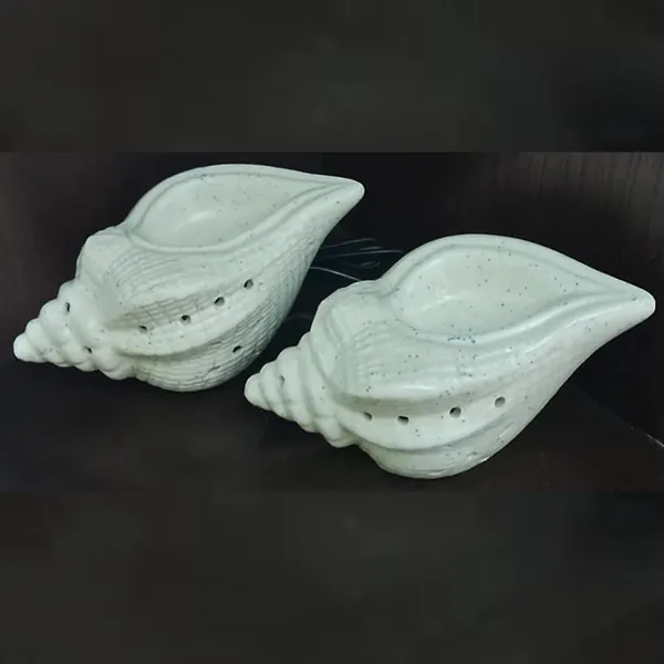 Handicrafts_Fragrance_Ancient_Shankh_Shape_Ceramic_Electric_Aroma_Diffuser_Oil_Burner_|_Electric_Diffuser_Burner_With_Oil_For_Room/Office/Home_Decor_(Arm-Snk2)