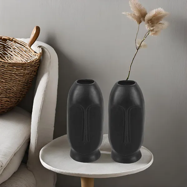 Handicrafts_Face_Shape_Bottle_Ceramic_Vases__Black_(Pack_Of_2)_|_Modern_Planters_&_Flower_Pots_For_Home_D�cor,_Center_Table,_Bedroom_&_Side_Corners