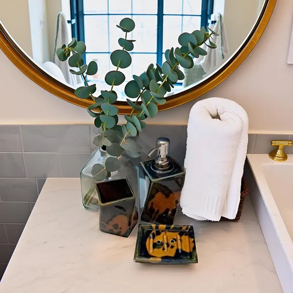 Handicrafts_Ceramic_Bathroom_Accessories_Set_And_Organization_|_Liquid_Soap_Dispenser_Soap_Dish_Toothbrush_Holder_And_Tumbler_|_Soap_Dish_(Set_Of_1,_Green)_Bath-Twist_Grn