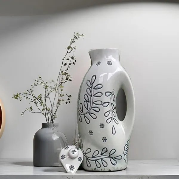 Ceramic_Oil_Dispenser_For_Kitchen_Stylish_White_Flower_Design_Design_For_Cooking_Oil_Vinegar_100%_Food_&_Microwave_Safe_(White)