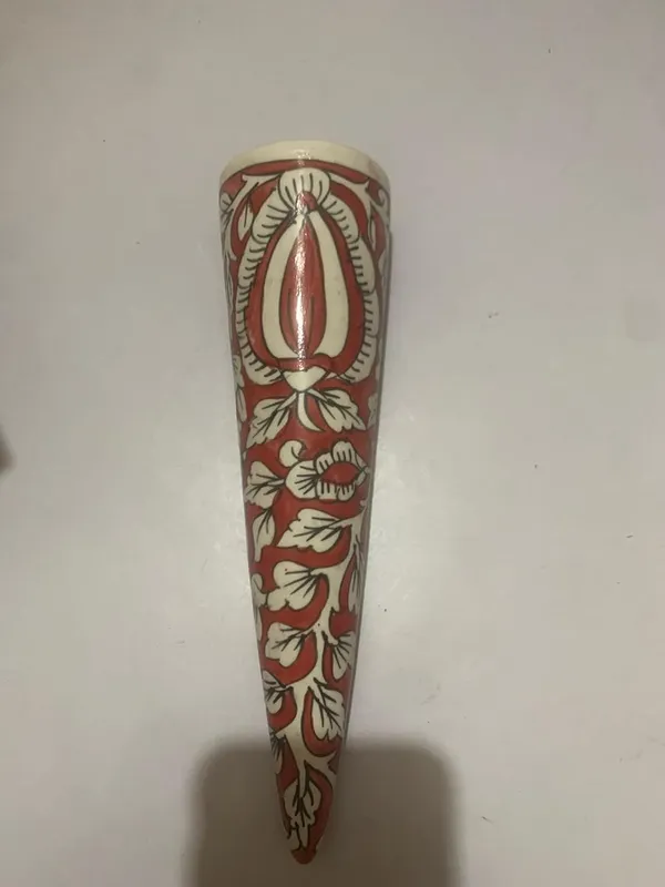 Ceramic_Pottery_Style_Cone_Planter_For_Home_Balcony_And_Living_Room_|_Flower_Vase_Planter_Floral_Cones_Decorative_Wall_Hanging_Planter_Pots_(Red)