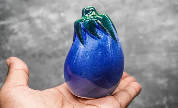 Brinjal_Shape_Ceramic_Salt_Container_|_Hand_Glazed_Ceramic_Salt_&_Pepper_Shakers_Set_|_Salt_Pepper_Set_For_Dining_Table_Fancy_Salt_Containers_For_Kitchen_(Purple)