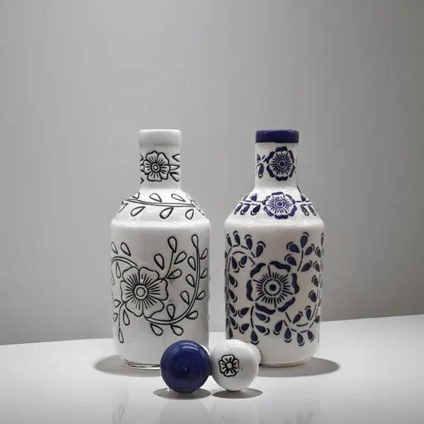 Handicrafts_Ceramic_Oil_Dispenser_Gol_|_Pack_Of_2_|_Blue_&_White_|_1000_Ml_Each