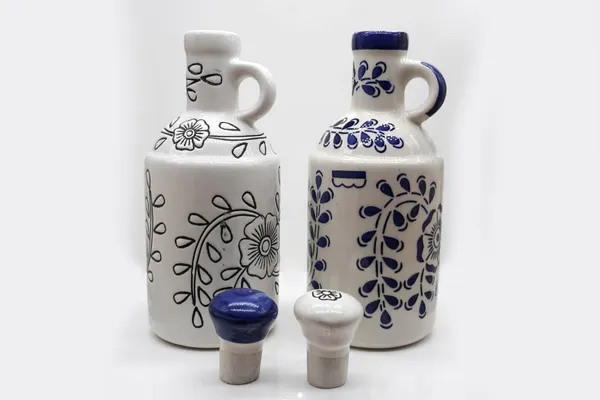 Handicrafts_Ceramic_Oil_Dispenser_Gol_|_Pack_Of_2_|_Blue_&_White_|_1000_Ml_Each