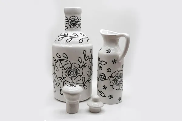 Handicrafts_Ceramic_Oil_Dispenser_Gol_+_Mini_|_Pack_Of_2_|_White_|_1000_Ml+300Ml