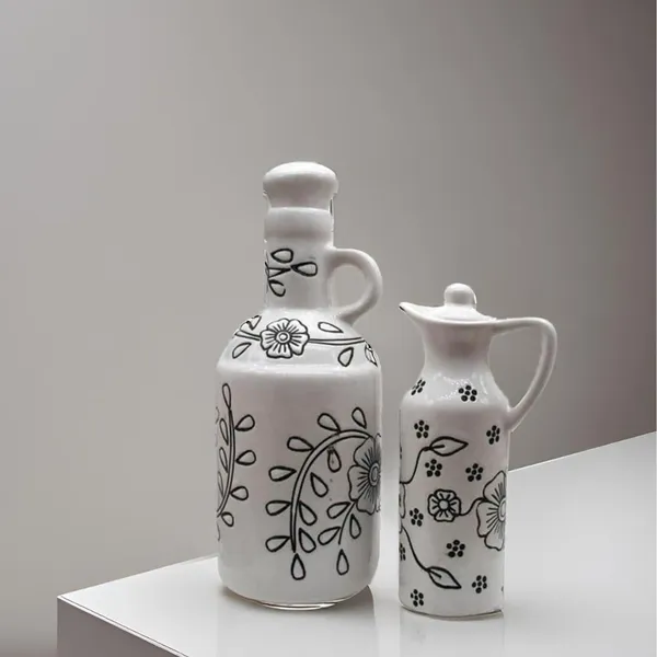 Handicrafts_Ceramic_Oil_Dispenser_Gol_+_Mini_|_Pack_Of_2_|_White_|_1000_Ml+300Ml