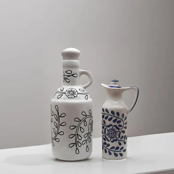 Handicrafts_Ceramic_Oil_Dispenser_Gol_+_Mini_|_Pack_Of_2_|_Blue_&_White_|_1000_Ml+300Ml