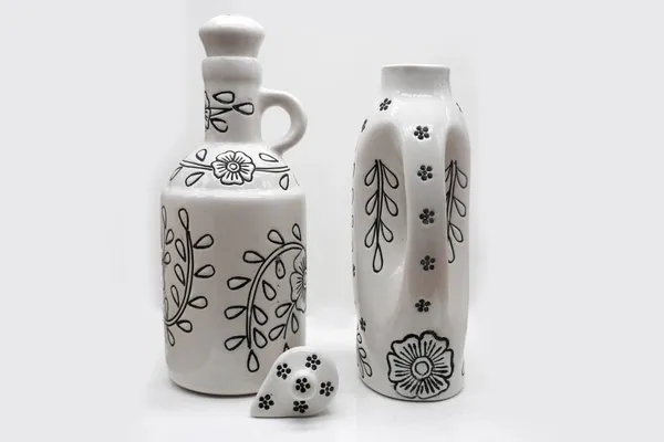 Handicrafts_Ceramic_Oil_Dispenser_Gol_|_Pack_Of_2_|_White_|_1000_Ml_Each