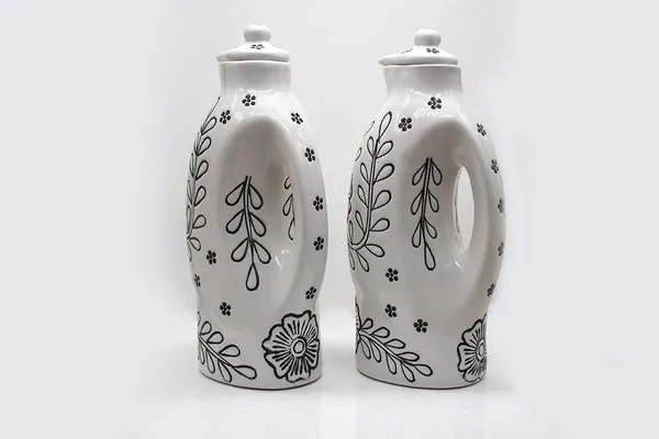 Ceramic_Oil_Dispenser_|_Pack_Of_2_|_White_|_1000_Ml_Each
