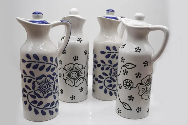 Ceramic_Oil_Dispenser_Mini_(Pack_Of_4)_Blue_&_White_|_300_Ml_Each