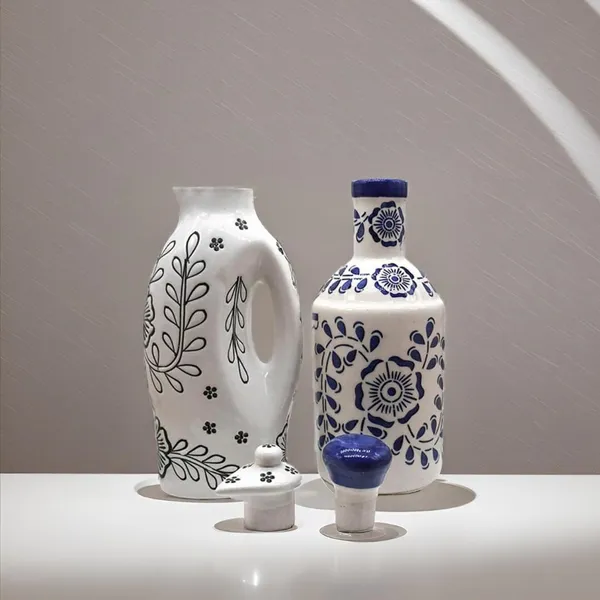 Handicrafts_Ceramic_Oil_Dispenser_|_Pack_Of_2_|_Blue_&_White_|_1000_Ml_Each