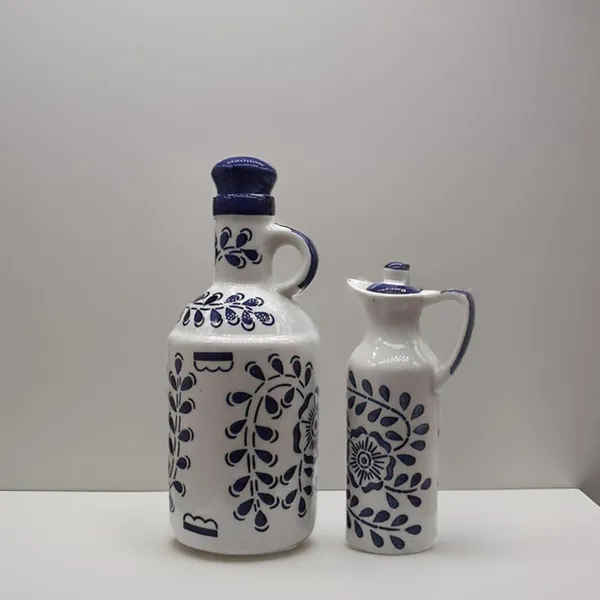 Ceramic_Oil_Dispenser_Mini_&_Big_|_Pack_Of_2_|_Blue_&_White_|_1000_Ml_&_300Ml_|_Home