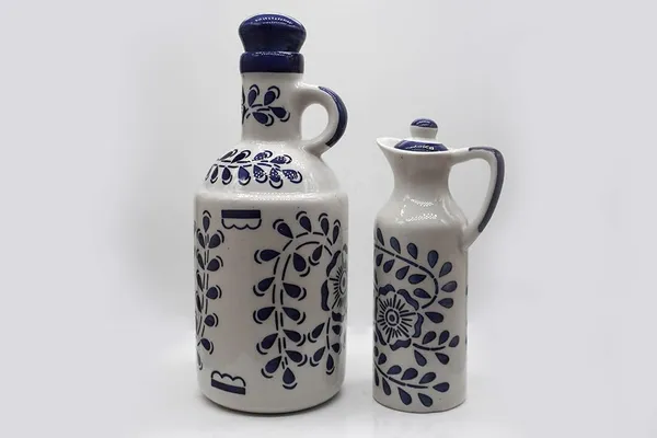 Ceramic_Oil_Dispenser_Mini_&_Big_|_Pack_Of_2_|_Blue_&_White_|_1000_Ml_&_300Ml_|_Home