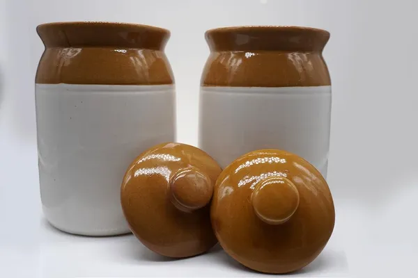 Ceramic_Jars_With_Lid_And_Multipurpose_Barni_For_Chutney|_Pickle|_Spice|_Storage_Container|_Dining_Table_Container_Set_(1000_Ml)_Pack_Of_2