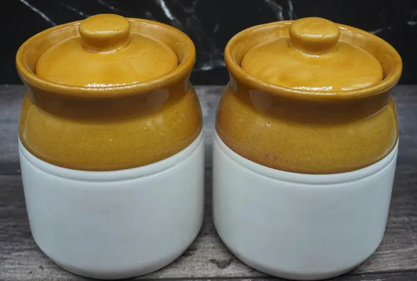 Ceramic_Pickle_Jars_With_Lid_|_Barni_|_Containers_|_Storage_Jar_For_Spice_Pickle_Chatni_Achar_|_Hand_Painted_Ceramic_Barni_|_Achar_Ki_Barni_|_Dining_Table_Container_(500_Ml)