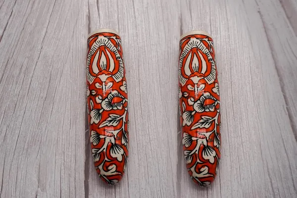 Ceramic_Pottery_Style_Cone_Planter_For_Home_Balcony_And_Living_Room_|_Flower_Vase_Planter_Floral_Cones_Decorative_Wall_Hanging_Planter_Pots_(Oval_(Orange))