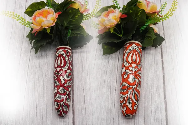 Ceramic_Pottery_Style_Cone_And_Oval_Planter_For_Home_Balcony_And_Living_Room_|_Flower_Vase_Planter_Decorative_For_Wall_Hanging_Planter_Pots_-_Pack_Of_2_(Orange-Oval_&_Red-Cone)