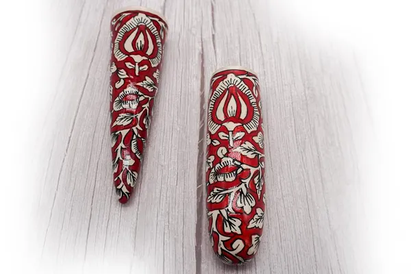 Ceramic_Pottery_Style_Cone_And_Oval_Planter_For_Home_Balcony_And_Living_Room_|_Flower_Vase_Planter_Decorative_For_Wall_Hanging_Planter_Pots_-_Pack_Of_2_(Red-Oval_&_Red-Cone)