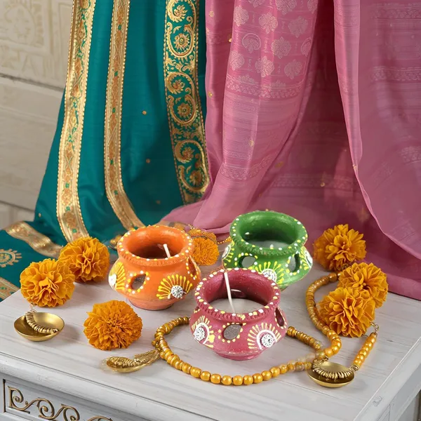 India_Diya_Idol_Traditional_Festival_Diya_-_Lord_-_Metal_Hand_Craved_For_Home_Decorative_Gift_Puja_Gifts_Corporate_Tcota-Dya6
