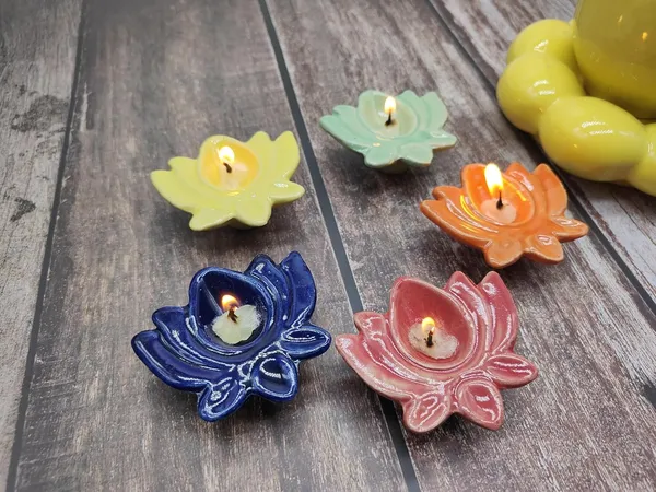 Kamal_Diya_Ceramic_Colorful_Table_Diya,_Hand_Made_For_Diwali_Decoration,_Puja_Deepak_Lamp_Colorful_Kamal_Design_For_Gifting_(Pack_Of_5)