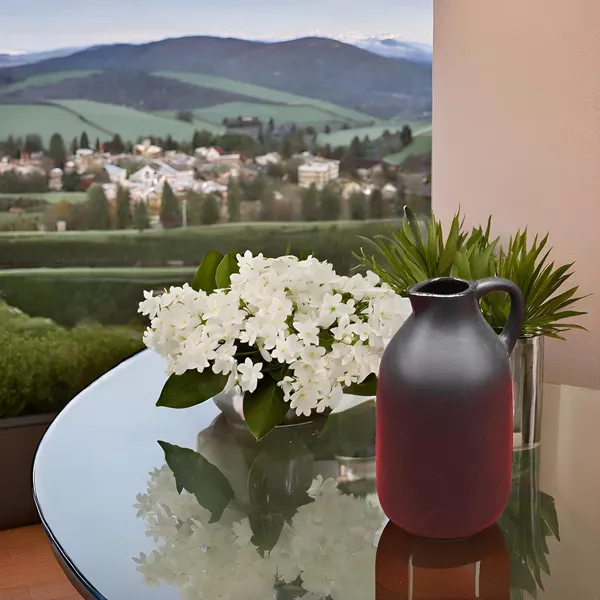 Ceramic_Flower_Vase_In_Bottle_Shape_Stylish_Bottle_Shape_Design,_Ideal_For_Office_And_Living_Room_Centerpieces,_Elegant_Pot_For_Modern_Home_Decor,_Perfect_For_Any_Table_(Black)