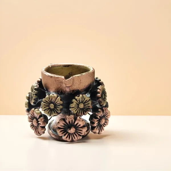 Decorative_Flower_Urli_Bowl_|_Metal_Finish_Pooja_&_Home_Decor_Pot_Floating_Flower_&_Candle_Holder_For_Temple,_Living_Room_&_Festivals