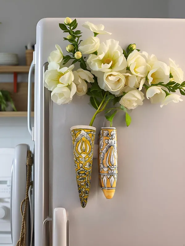 Kraftlik_Handicrafts_Ceramic_Pottery_Style_Cone_and_Oval_Planter_for_Home_Balcony_and_Living_Room_|_Flower_Vase_Planter_Decorative_for_Wall_Hanging_Planter_Pots_-_Pack_of_2_(Yellow-Oval+_Yellow-Cone)