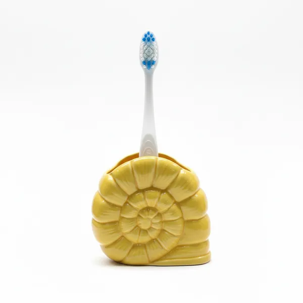 Kraftlik_Handicrafts_Ceramic_Toothbrush_Holder_for_Bathroom_|_Decorative_Design_Toothbrush_Stand_|_Glazed_Bathroom_Counter_Organizer_|_Toothpaste_&_Brush_Holder_|_Pack_of_1_(Yellow)