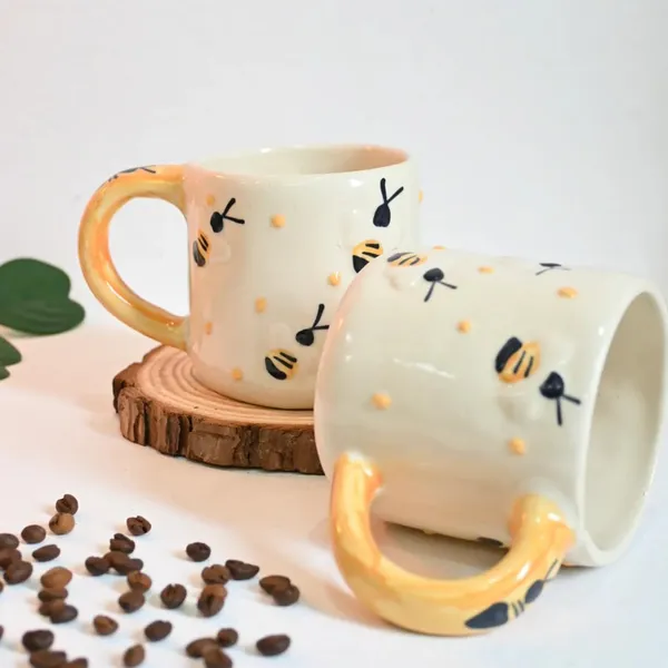 Kraftlik_Handicrafts_Honey_Bee_Design_Ceramic_Mug_|_Yellow_Handle_Coffee,_Tea_&_Milk_Cup_for_Kids_&_Adults_|_Handcrafted_Breakfast_Mug_for_Home,_Kitchen,_Office,_Gifting_&_Evening_Snacks_(Pack_of_2)