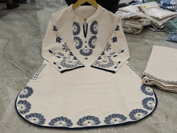 Cotton_Flex_Embroidered_Kurta_Pant_Set