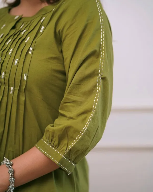 Elegant_Kurti_Pant_Set_(2-pc)