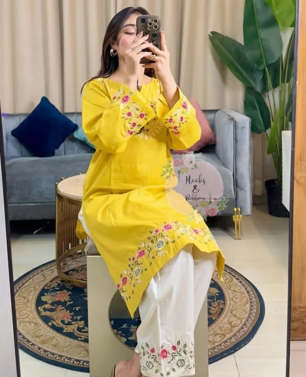 Elegant_Yellow_Embroidered_Co-ord_Set