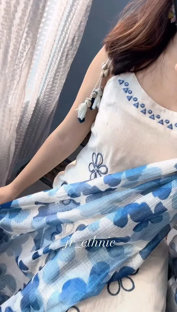 White_Kurti_with_Blue_Kotadoriya_dupatta_set_3_Piece