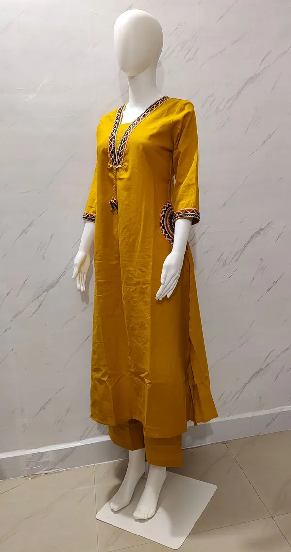 Heavy_Cotton_Flex_Embroidered_Kurti_Palazzo_Set