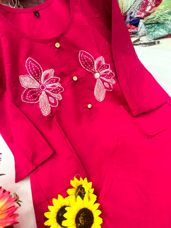 Pink_Flower_Heavy_Dabu_Cotton_Embroidered_Kurti_Pant_Set_