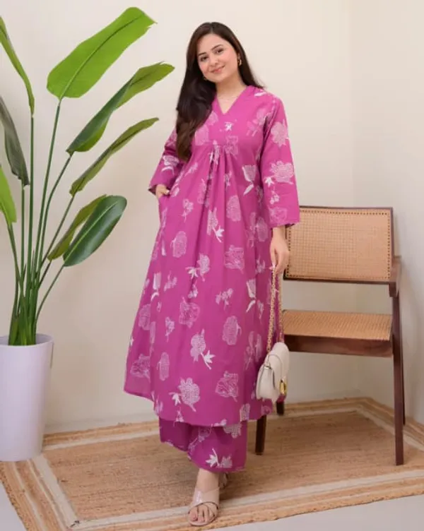 Pink_embroidery_stylish_kurta_set