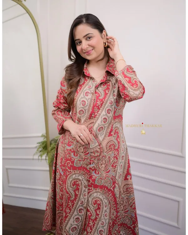 Premium_Floral_Fine_Cotton_Kurti_Palazzo_Set